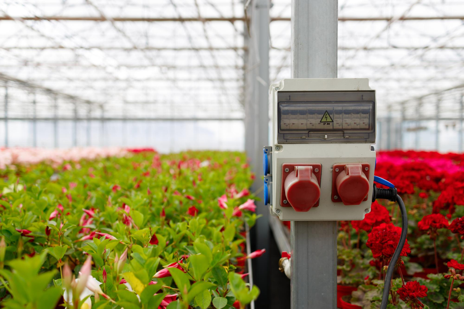 Troubleshooting Malfunctioning Greenhouse Equipment